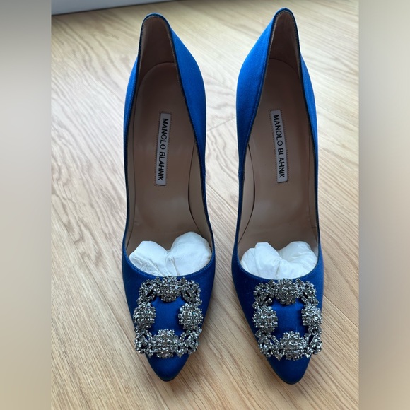 Manolo Blahnik 115 Satin Hangisi (Blue) - Picture 2 of 6